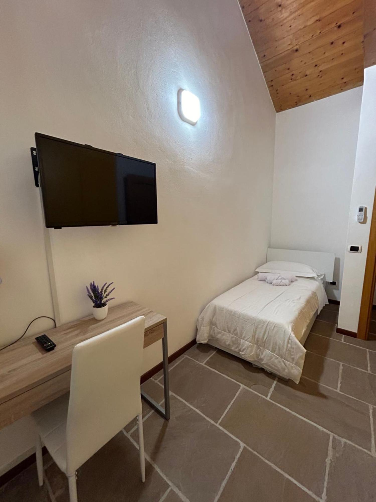 Oltre - Dove Cielo E Mare Si Uniscono Aparthotel Milazzo Kültér fotó